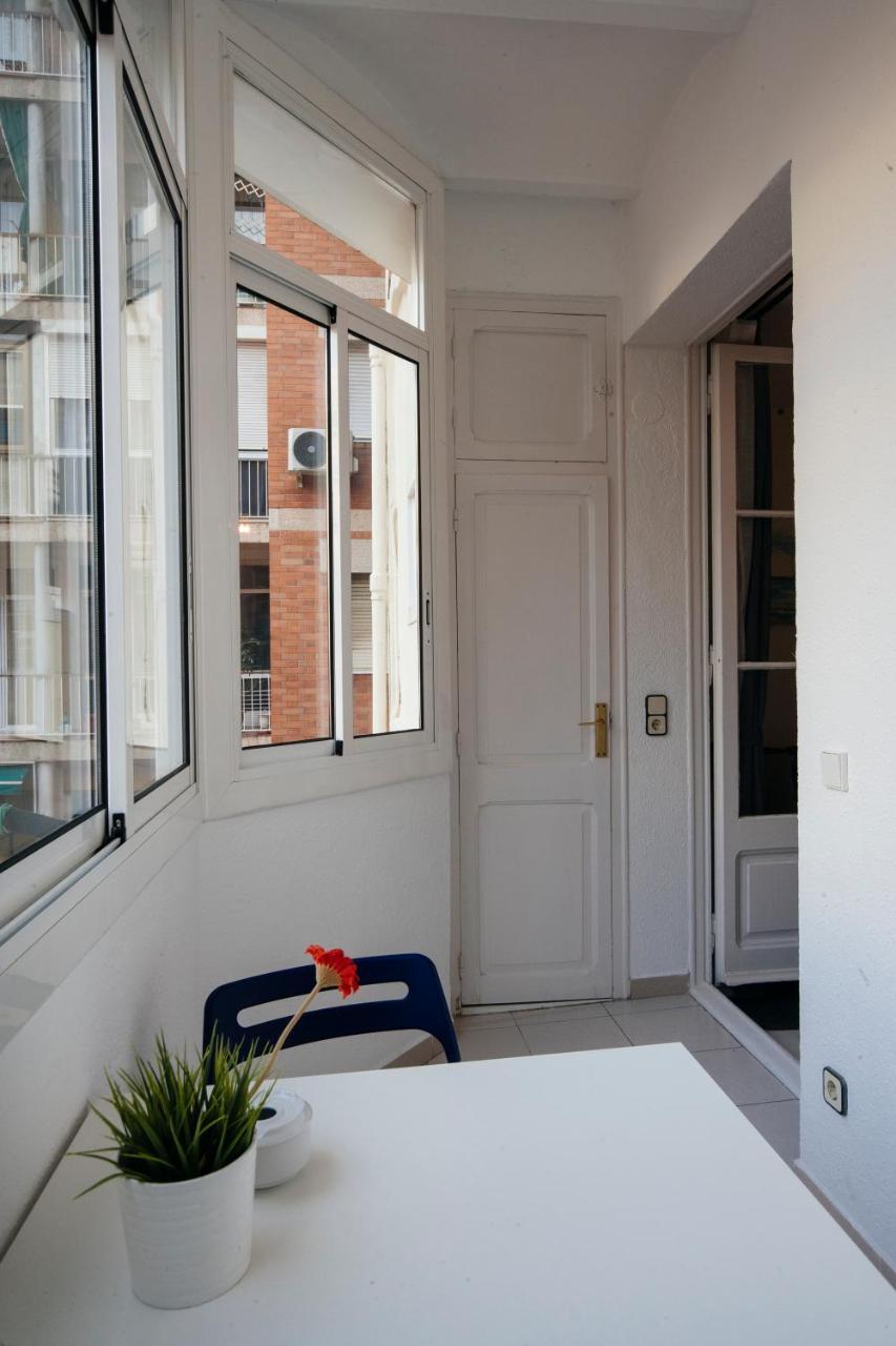 Apartamento Eixample Sants Estacio Barcellona Esterno foto